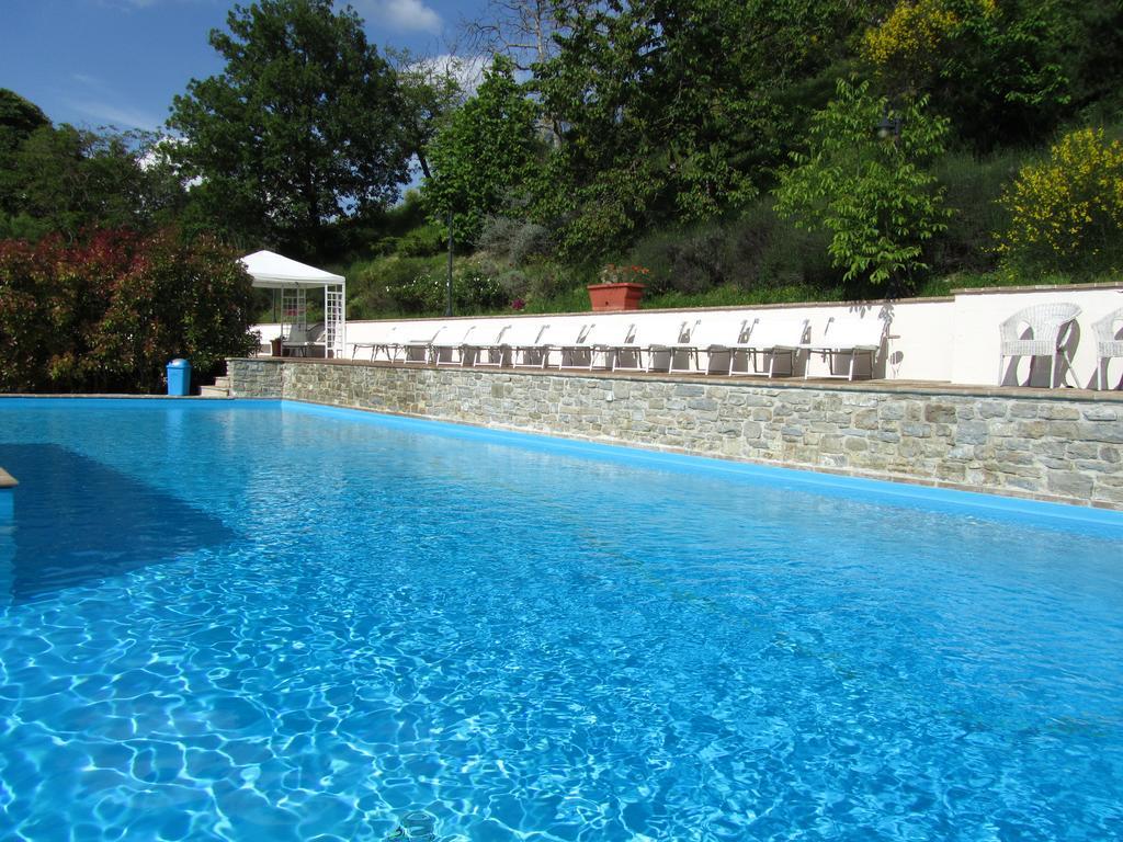 Hotel Le Torracce Agriturismo Olistico Valfabbrica Exterior foto