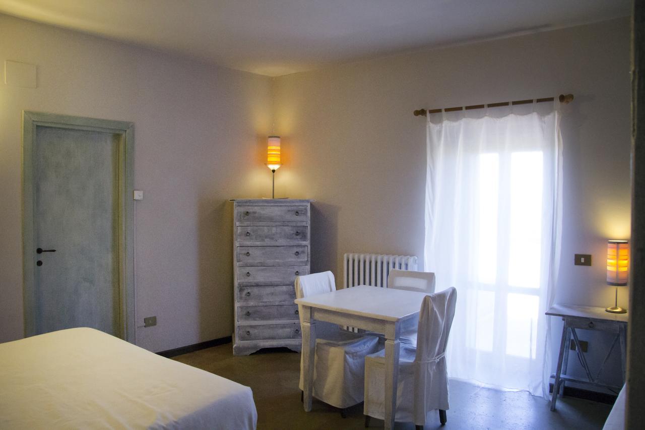 Hotel Le Torracce Agriturismo Olistico Valfabbrica Exterior foto
